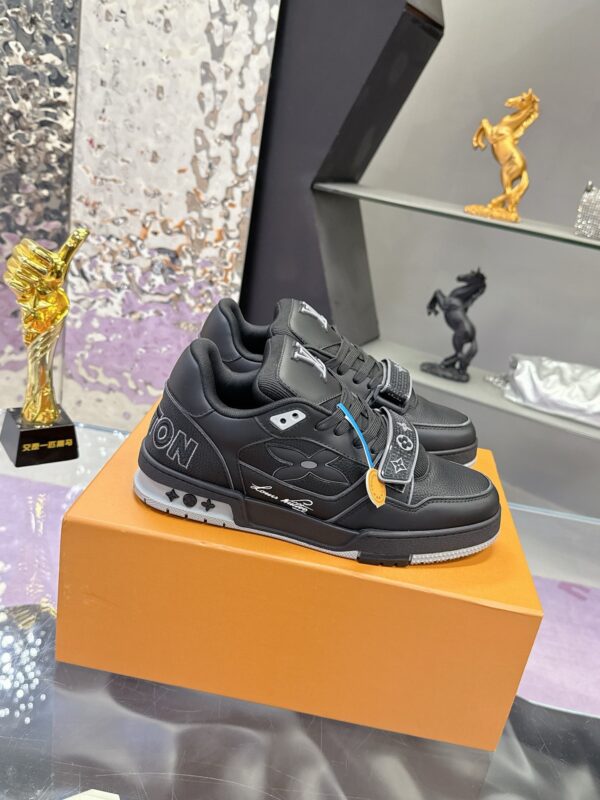 Louis Vuitton LV Trainer All-Black Retro Sneakers