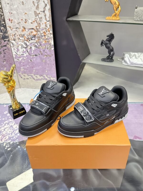 Louis Vuitton LV Trainer All-Black Retro Sneakers