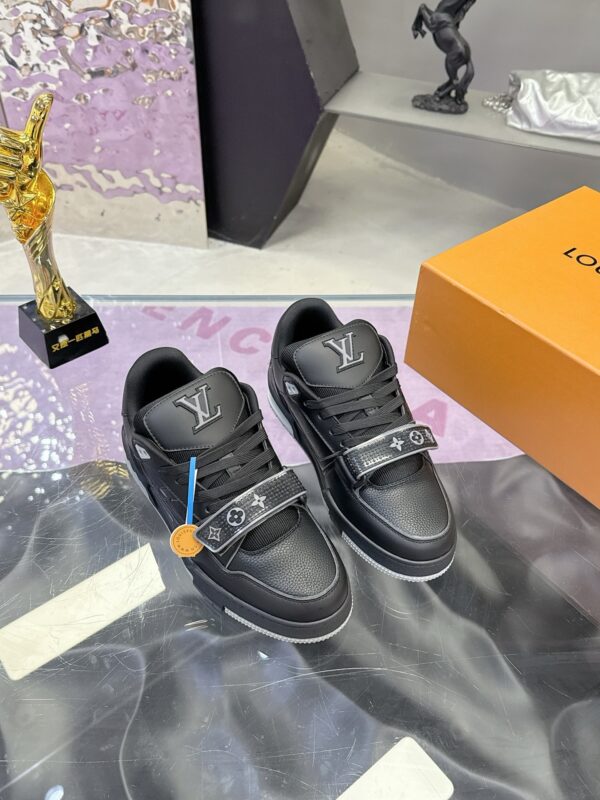 Louis Vuitton LV Trainer All-Black Retro Sneakers