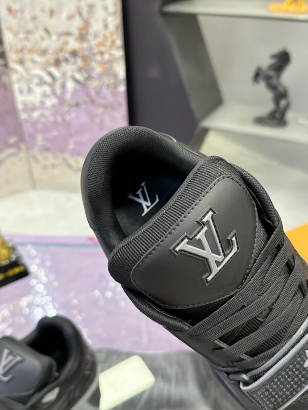 Louis Vuitton LV Trainer All-Black Retro Sneakers