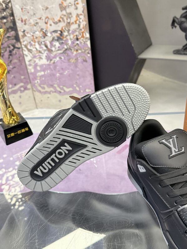 Louis Vuitton LV Trainer All-Black Retro Sneakers