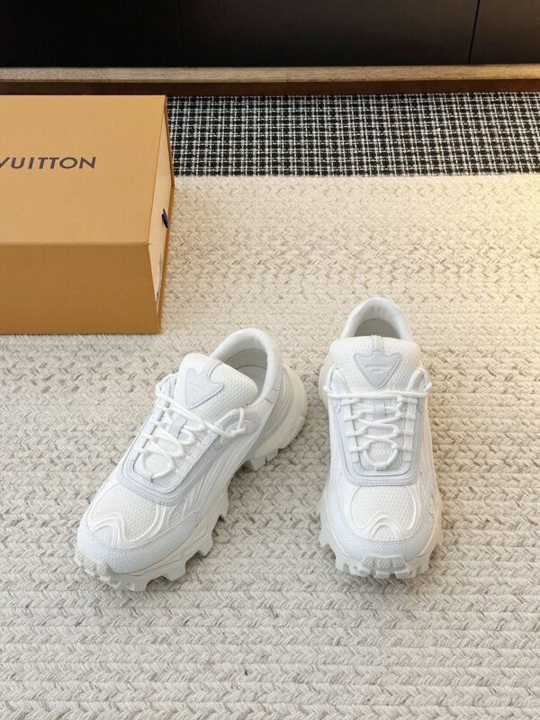 sy_no_00C94F6AB7E3DA3AA883D563CBD9C572_1 Louis Vuitton Women's 2026 Casual Shoes – Platform Lace-Up Sneakers