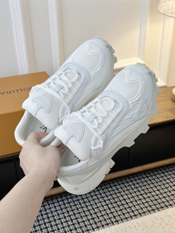 sy_no_00C94F6AB7E3DA3AA883D563CBD9C572_5 Louis Vuitton Women's 2026 Casual Shoes – Platform Lace-Up Sneakers