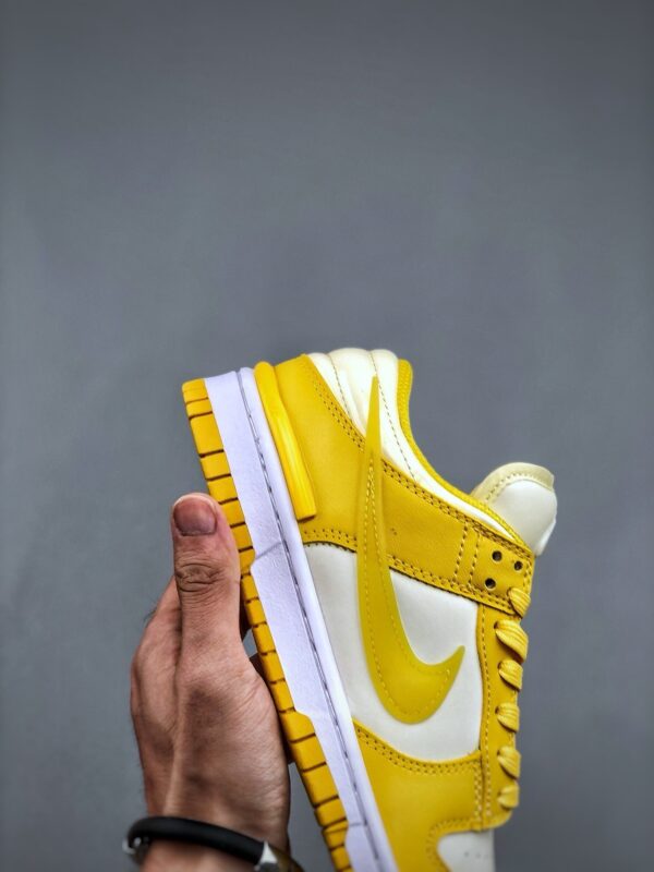 sy_no_00E5176D5A24EB9412F89A9B713DC11C_5 Nike Dunk Low Disrupt 2 – White / Lemon Yellow