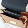 sy_no_0102067C15721BB6013A063111F043F0_6 Classic Dauphine Handbag