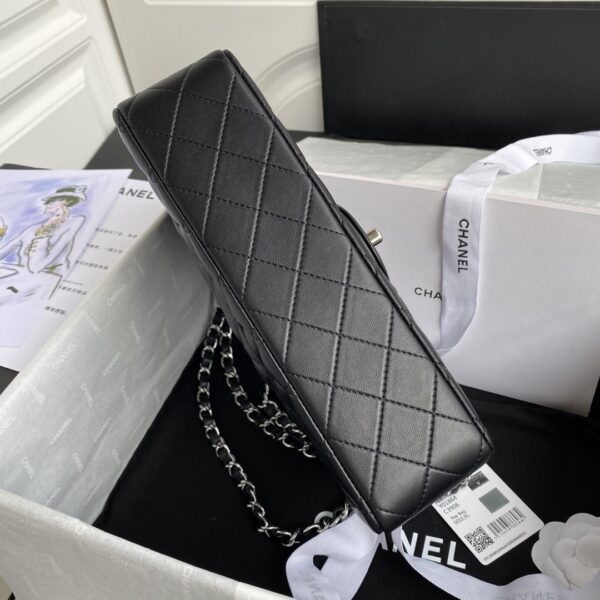 sy_no_023012B53B84E7EA246AE403BF3F5906_4 Chanel Classic Flap (CF) Quilted Chain Bag – Women's Shoulder & Crossbody Bag