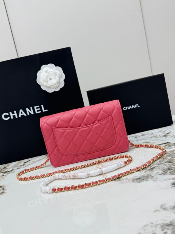 sy_no_025130AA795BE37ADC76512069879F1C_2 Rose Pink Quilted Textured Calfskin WOC Chain Wallet