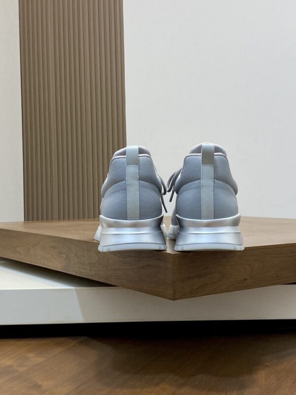 Louis Vuitton Grey Knit Runner Sneaker