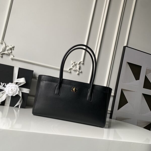 sy_no_03E3B2235A3EB792D79D85BC5F2442F6_0 Cerf Tote Bag