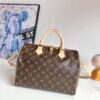Louis Vuitton Speedy Bandoulière 30 Handbag