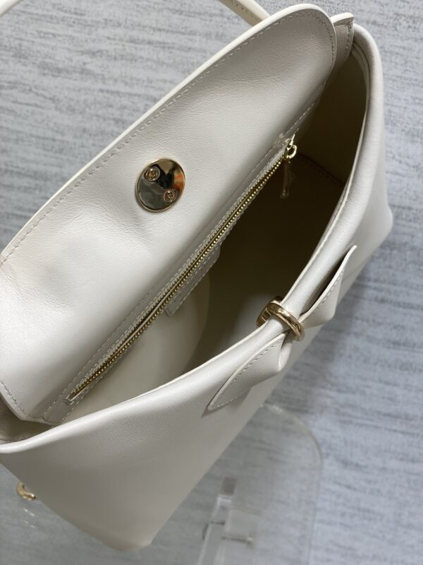 Dior Women's Spring/Summer 2026 New Single-Handle Bow Handbag/Shoulder Bag