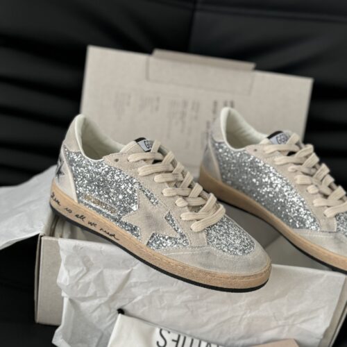 sy_no_0668D69A585901189F729D05D48BD5F8_0 Silver Sequin Suede Graffiti Retro Sneakers