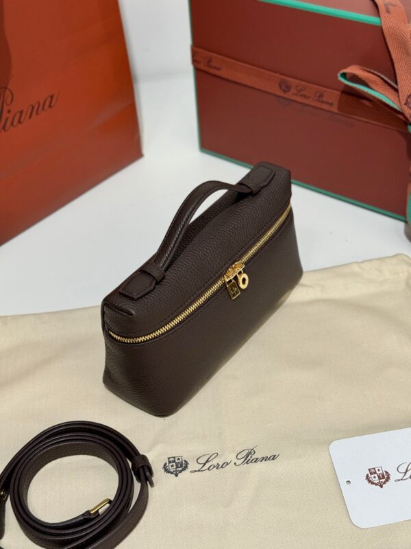 sy_no_06B2F048256A8A6D24719EB361CB0E4B_3 Loro Piana Extra Pocket L19 Bag – Dark Brown