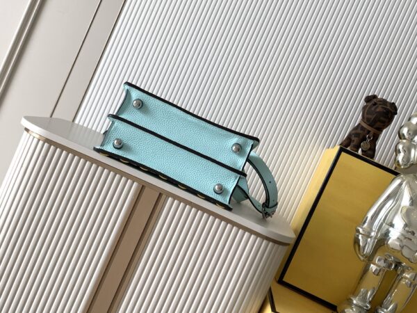 Fendi Iconic Peekaboo ISeeU Large Bag – Teal Blue Color-Block Calfskin