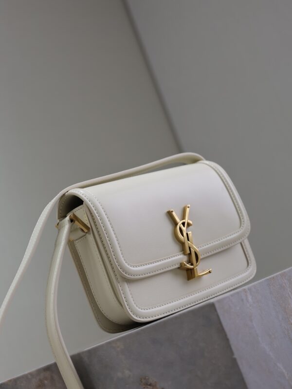 sy_no_06EDC027FF7CDB253A4C1EC511C4A405_4 Solferino Box 19cm Bag – White