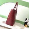 sy_no_0714441D03C9C9C2D003C69CA772EF20_1 Red Cerf Large Crocodile-Embossed Leather Tote Bag