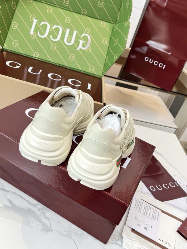 sy_no_0750D7A59E8D9C83252572BF25EA58CB_3 Ivory White Retro Logo Dad Sneakers