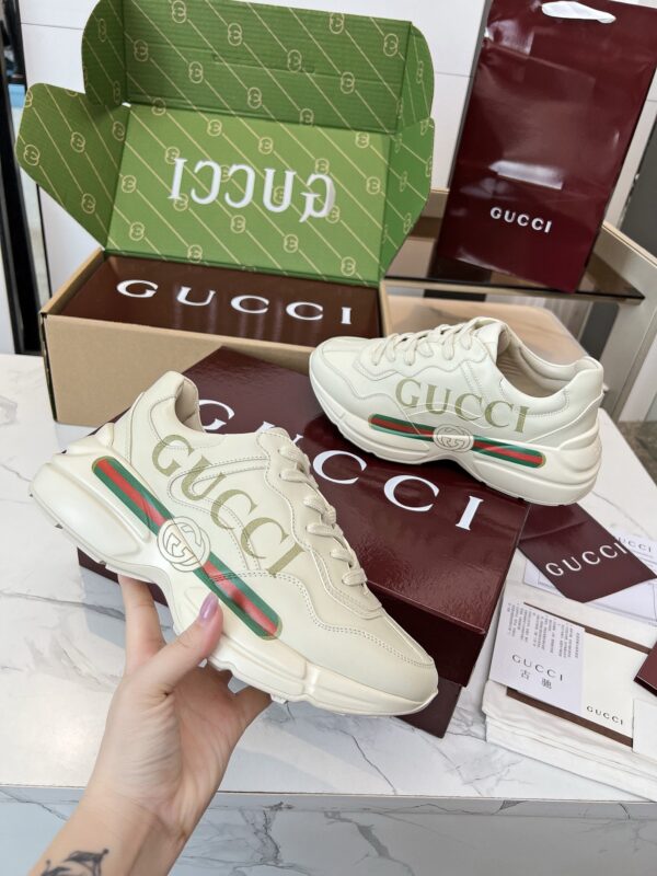 sy_no_0750D7A59E8D9C83252572BF25EA58CB_4 Ivory White Retro Logo Dad Sneakers