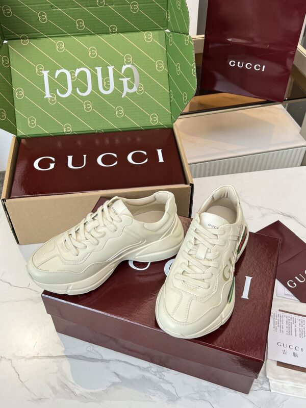 sy_no_0750D7A59E8D9C83252572BF25EA58CB_6 Ivory White Retro Logo Dad Sneakers