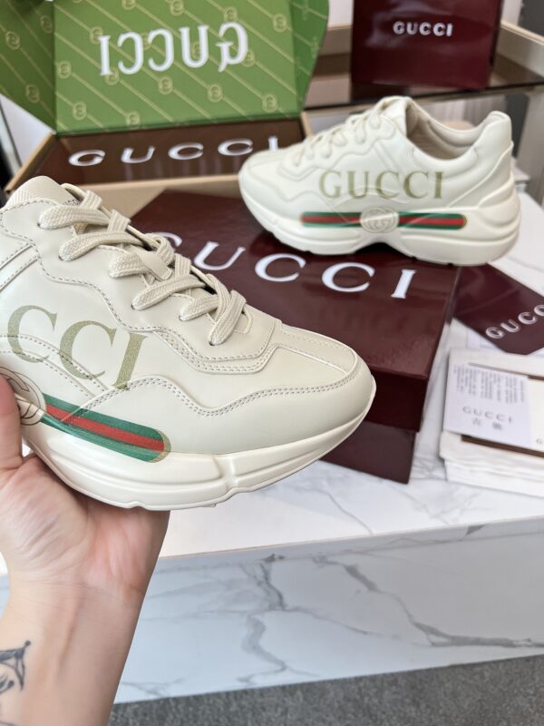 sy_no_0750D7A59E8D9C83252572BF25EA58CB_8 Ivory White Retro Logo Dad Sneakers