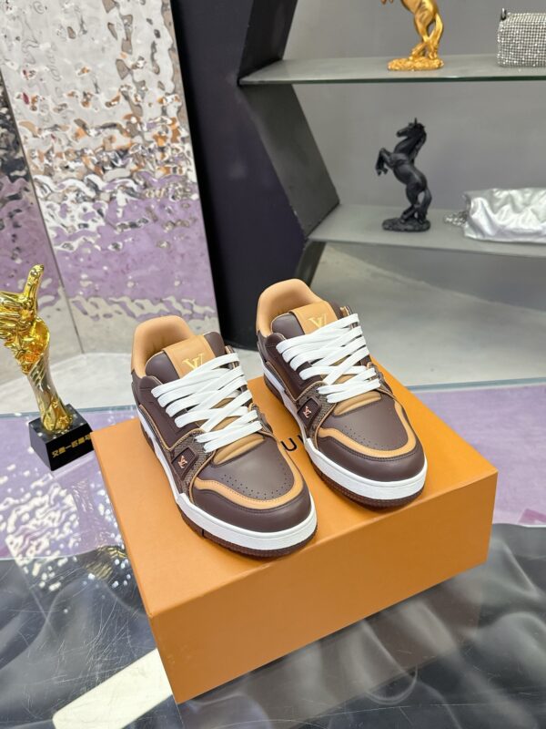 sy_no_07E04111C3E85D31E80613AEE229A5B6_0 Louis Vuitton LV Trainer Dark Brown & Tan Retro Sneakers