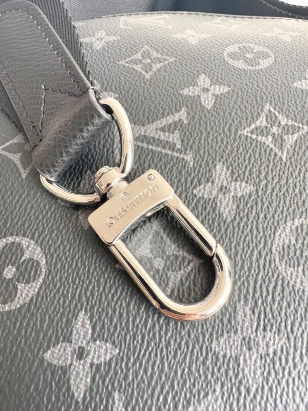 Louis Vuitton Duo Shoulder Bag – Monogram Canvas & Taiga Leather