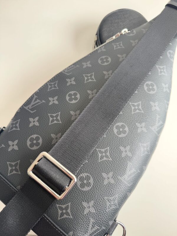 Louis Vuitton Duo Shoulder Bag – Monogram Canvas & Taiga Leather