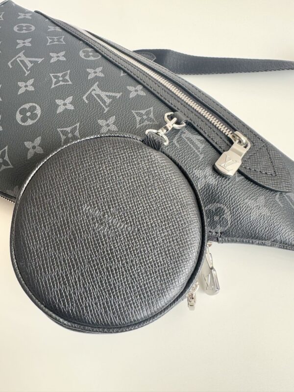 Louis Vuitton Duo Shoulder Bag – Monogram Canvas & Taiga Leather
