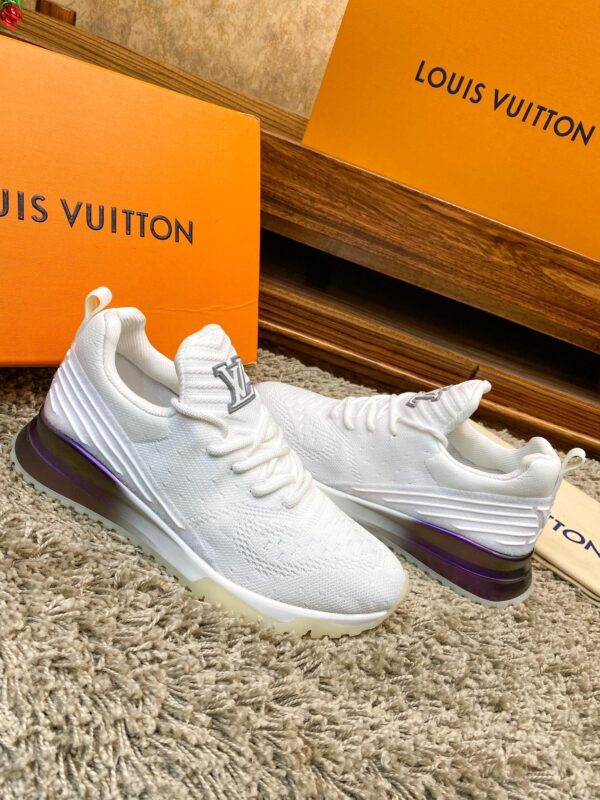 White Knit Gradient Purple Running Sneakers
