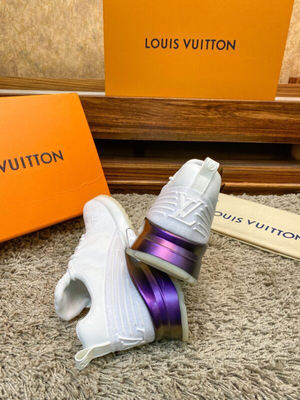 White Knit Gradient Purple Running Sneakers