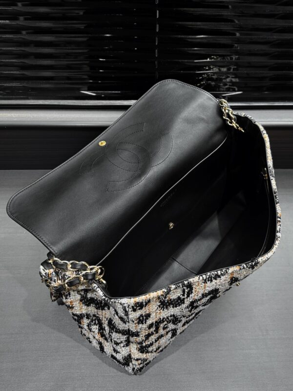 sy_no_097C3A025A82071A089C0AB689A3371D_4 Chanel Leopard-Print Tweed Small Boxy Chain Bag (Shoulder/Crossbody)
