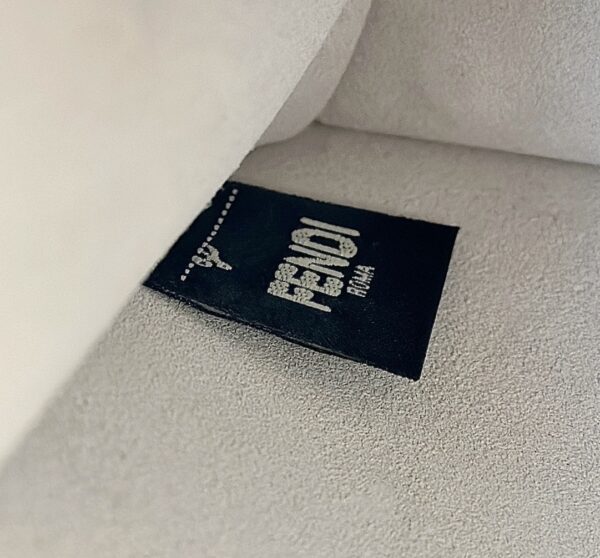 sy_no_0AECCD16280B657BBD94BBBE4BF3B91B_5 Fendi Peekaboo I See You Petite – Reversible Design