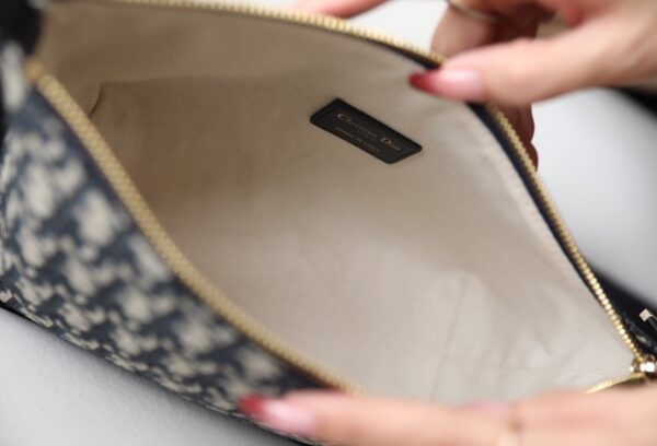 sy_no_0B66D11CFFDCDA8951FF246149A57C9A_7 Nomad Lunch Box Bag – Medium
