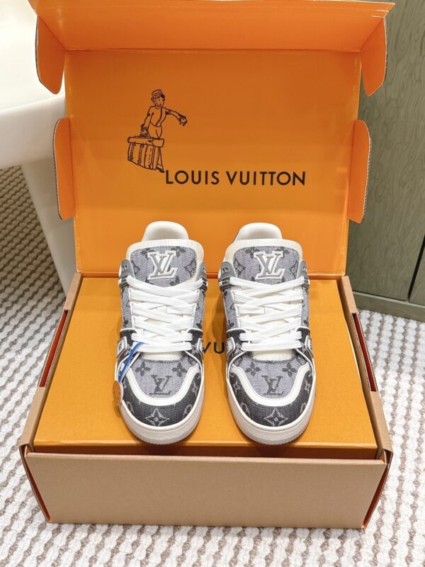 sy_no_0B8497058A1947AD57DF8554C22A8434_0 Louis Vuitton LV Trainer Maxi / LV Skate Black & Grey Monogram Denim Sneakers