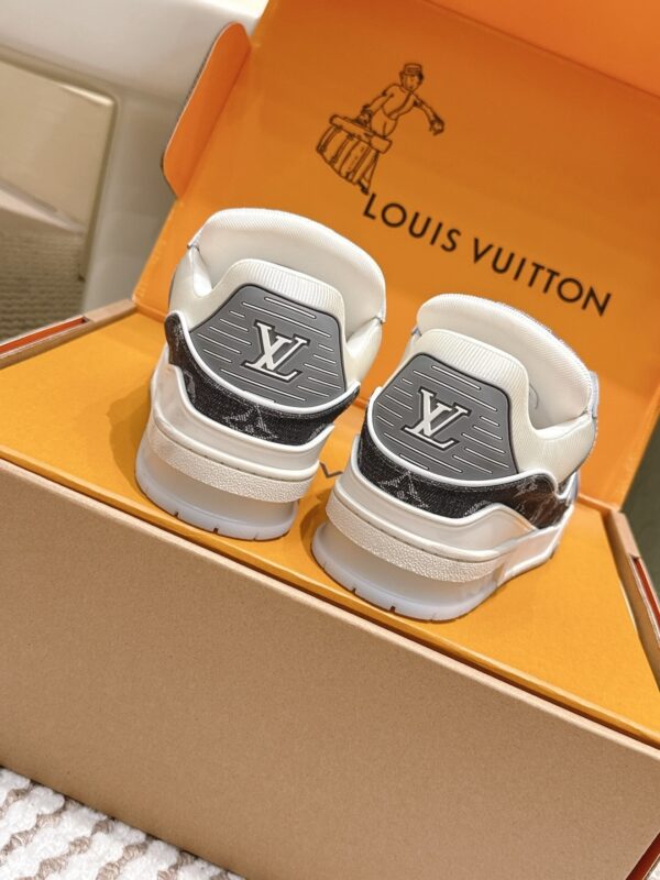 sy_no_0B8497058A1947AD57DF8554C22A8434_7 Louis Vuitton LV Trainer Maxi / LV Skate Black & Grey Monogram Denim Sneakers