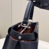 sy_no_0B8C97129CFB696C96962ECBF1113712_6 Fendi Peekaboo Classic Handbag – Textured Leather