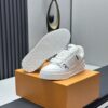 sy_no_0BBA2F95336EE5FB9CFBBE48DA8578AD_5 Louis Vuitton LV Trainer All White with Black Details