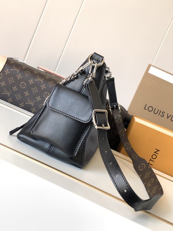 sy_no_0C90FEFEEC837A0CB5FCA62309FBADEA_1 CarryAllCargo Small Handbag