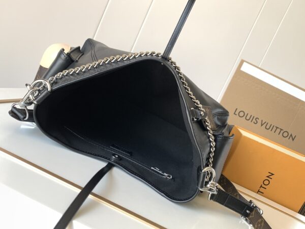 sy_no_0C90FEFEEC837A0CB5FCA62309FBADEA_7 CarryAllCargo Small Handbag