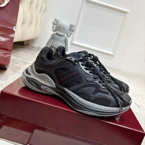 sy_no_0CD1E4243239B66FB6887F665E3335E9_0 Gucci Tech/Retro Runner Sneaker in Black Metallic – Black / Silver