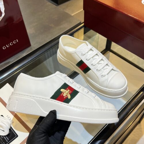 sy_no_0CDD7822B0114B45E60018A359F6E3ED_0 Gucci Re-Web Leather Sneaker in White with Gold Bee Embroidery & Green/Red Web