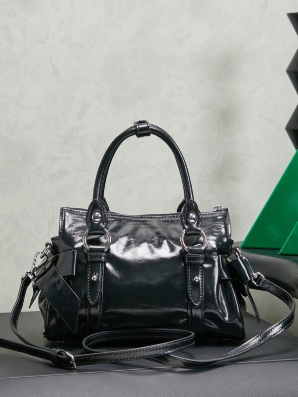 sy_no_0DED5097E409946C1D104F04FF0A64CC_1 New Miu Miu Biker-style Handbag