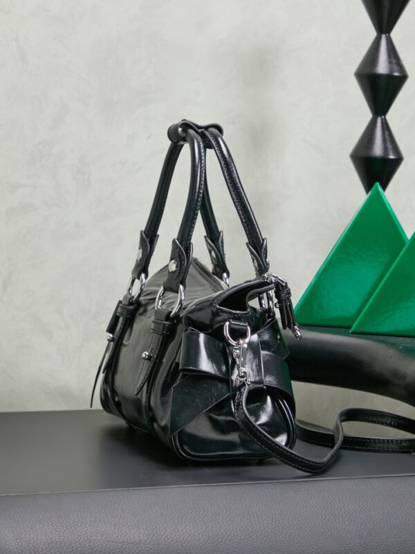 sy_no_0DED5097E409946C1D104F04FF0A64CC_2 New Miu Miu Biker-style Handbag