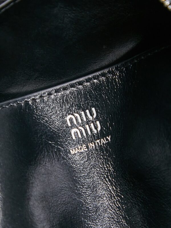 sy_no_0DED5097E409946C1D104F04FF0A64CC_6 New Miu Miu Biker-style Handbag