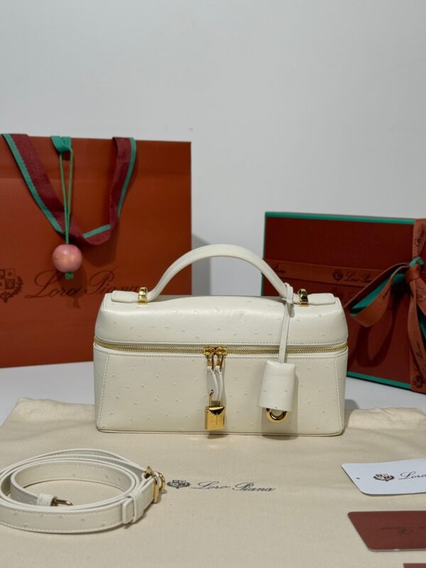 sy_no_0F7212F61941A7EEDA7AE0900D9743A1_0 Loro Piana Extra Bag 23 – Saddle Leather Handbag (White)