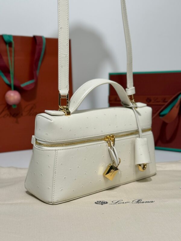 sy_no_0F7212F61941A7EEDA7AE0900D9743A1_4 Loro Piana Extra Bag 23 – Saddle Leather Handbag (White)