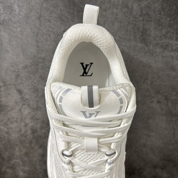 sy_no_0F8DF9751B6DCD4D00C053ADA3D14AE5_7 Louis Vuitton LV Rush White Technical Mesh Retro Runner Sneakers