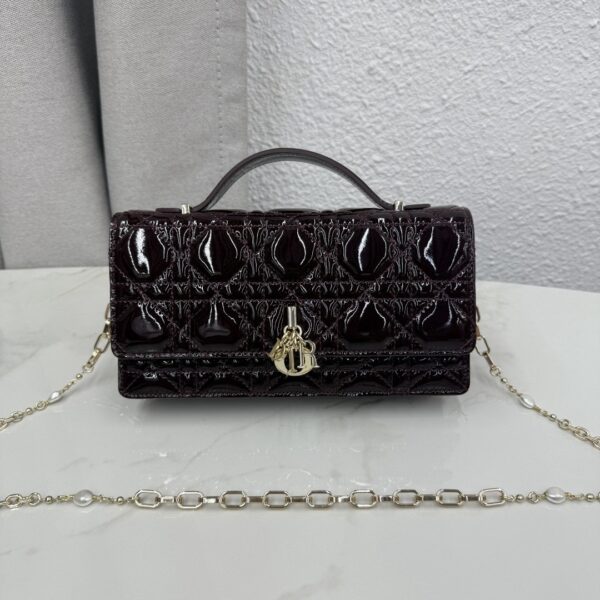 Lady Dior Pearl Clutch – Cherry Patent Lambskin