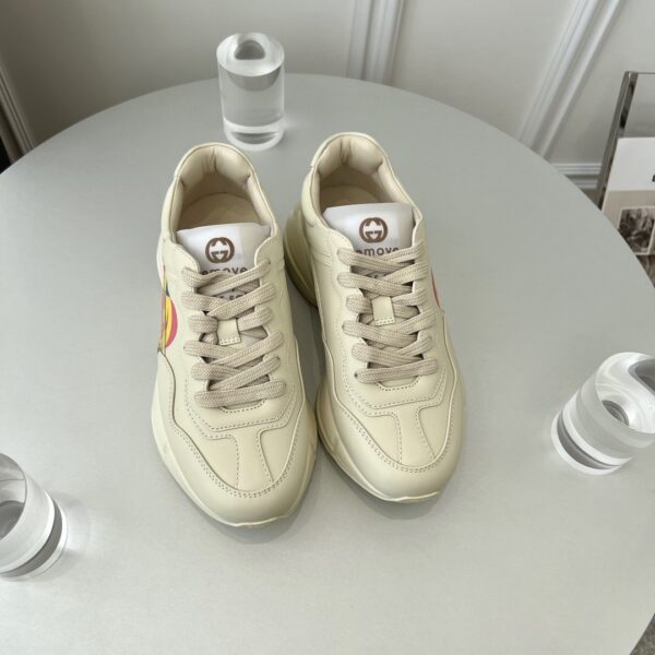 sy_no_107B814EF7F7BF404C74984D5D53EAEC_1 Gucci Rhyton Interlocking G Heart Leather Sneaker in Off-White