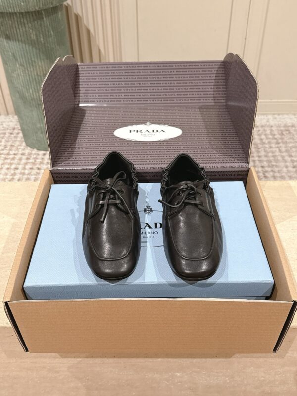 sy_no_108C245A270D87D63639011D8FEB9577_1 Black Nappa Leather Lace-Up Loafers